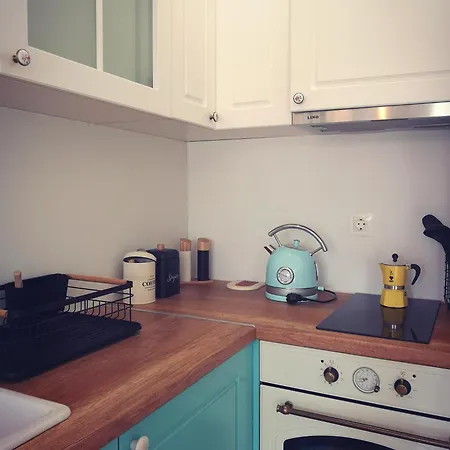 Astell Superior Apartment