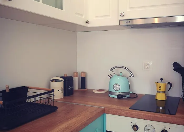 Astell Superior Apartment