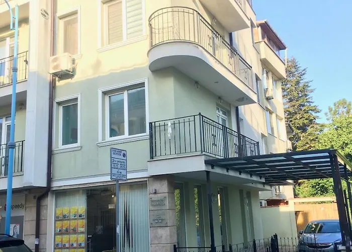 Astell Superior Apartment