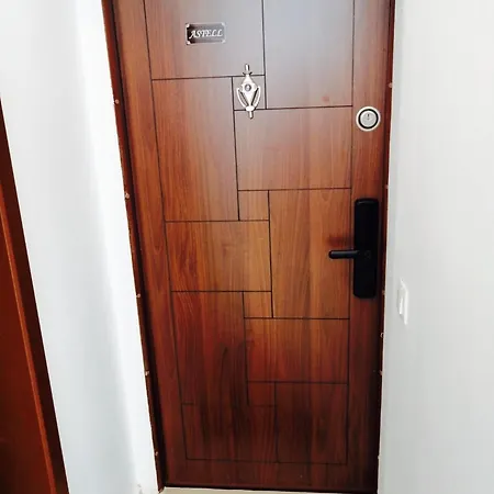 Astell Superior בורגאס